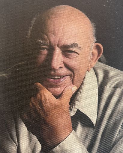Thomas R. Becker Sr.'s obituary image