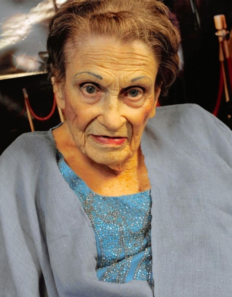 Lillianne Jeanne Headley