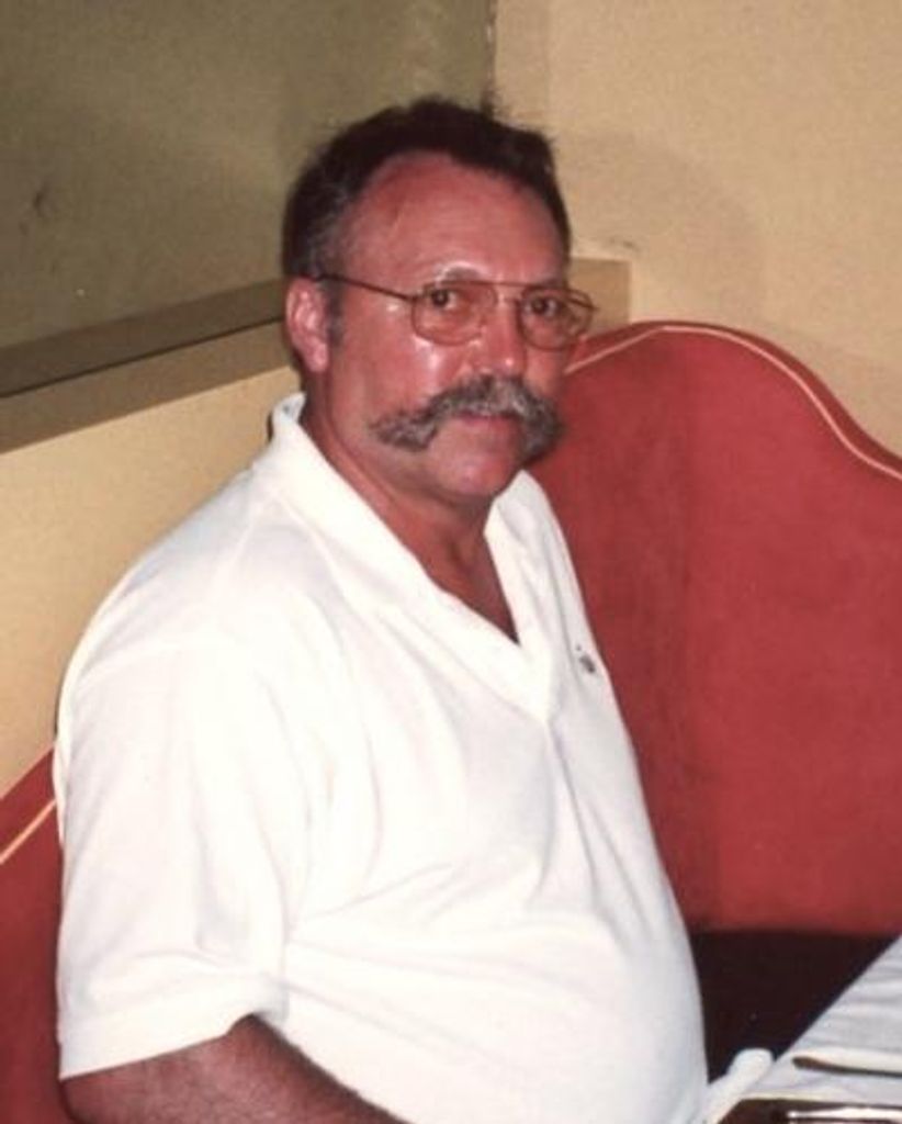 Lee Philip Desrochers Profile Photo