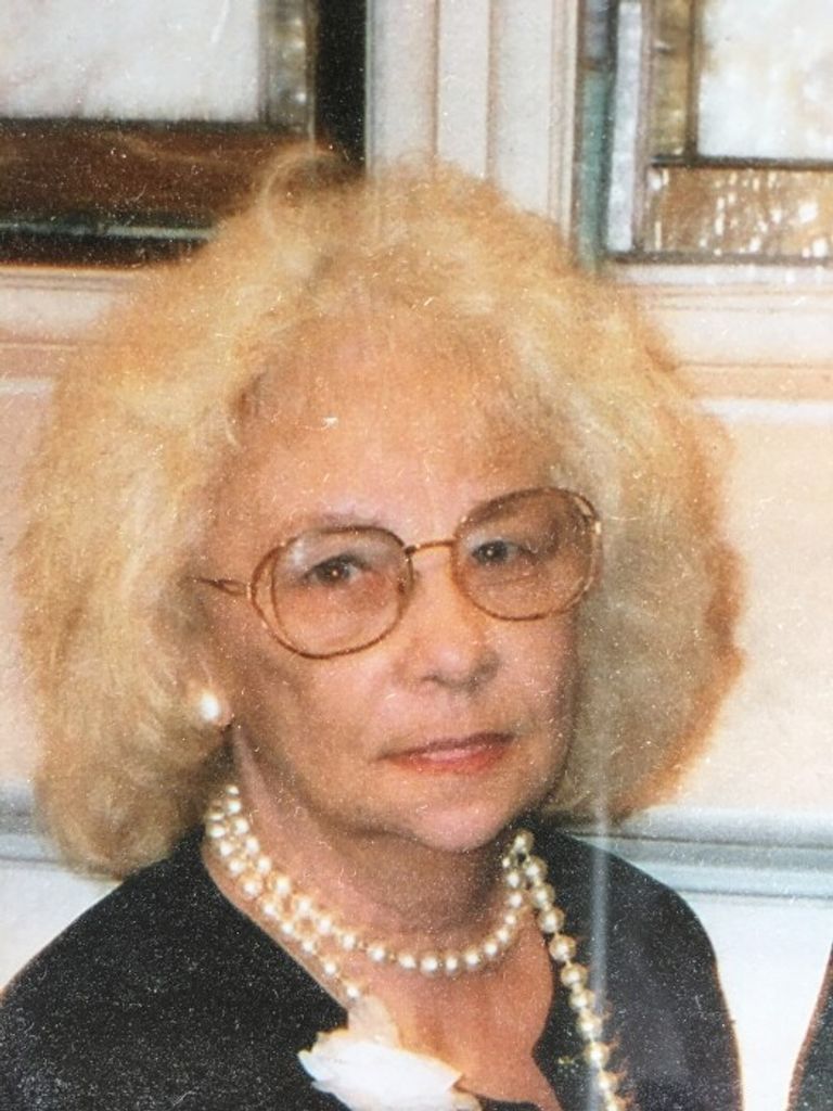 Barbara K Iams