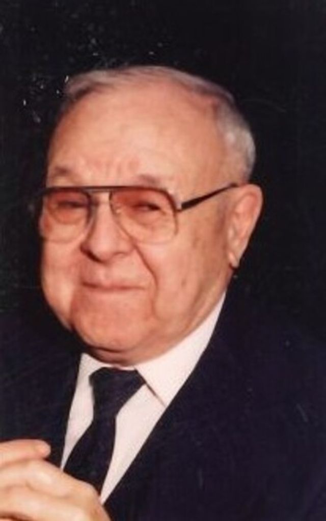 Ladislav "Lad" Liska