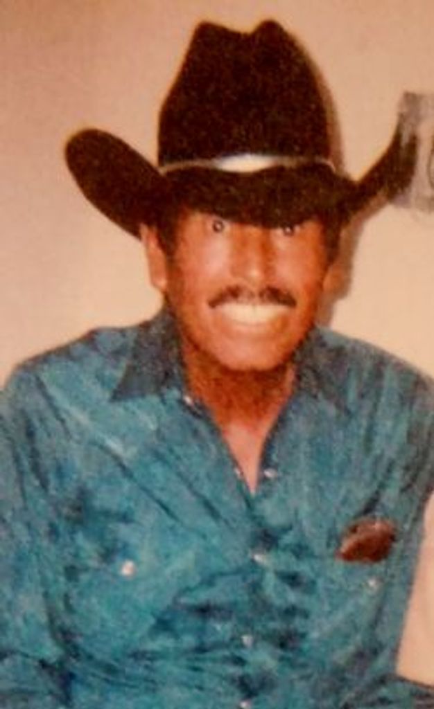 Eliborio Flores