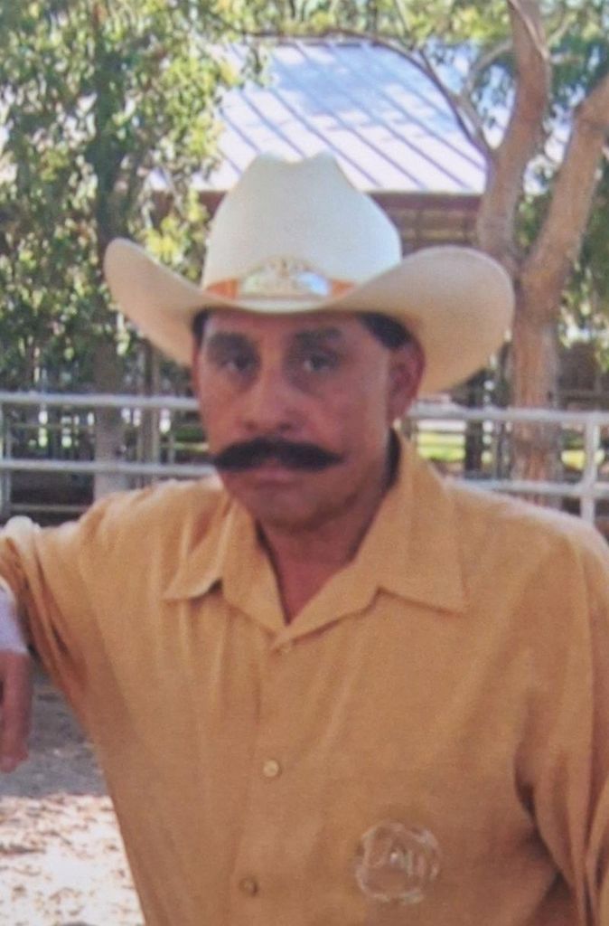 Efrain Rosales Mejia Profile Photo