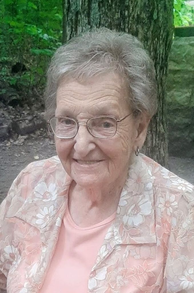 Patricia J. (Heiby)  Boroff