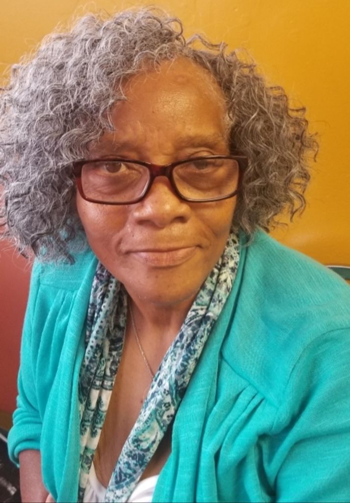 Bettie Davis Boozer