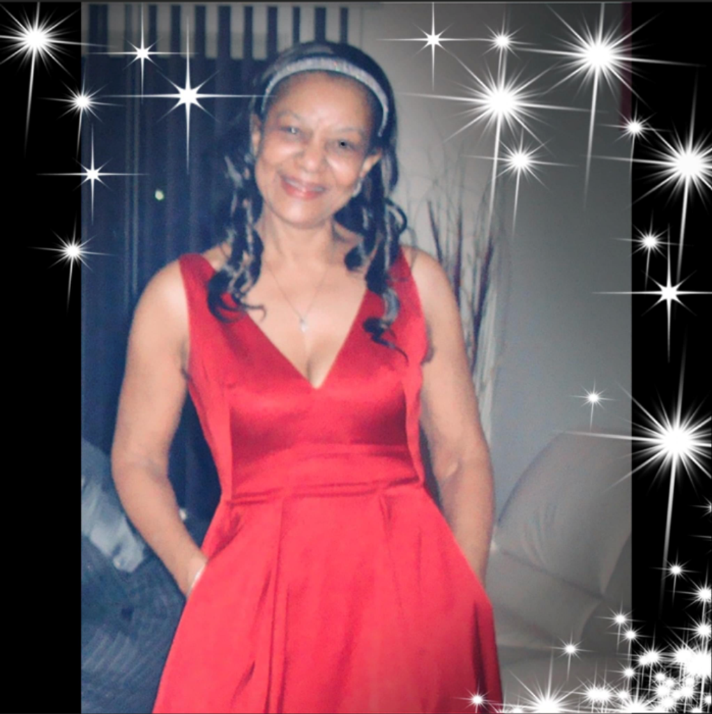 Lorraine Knowles