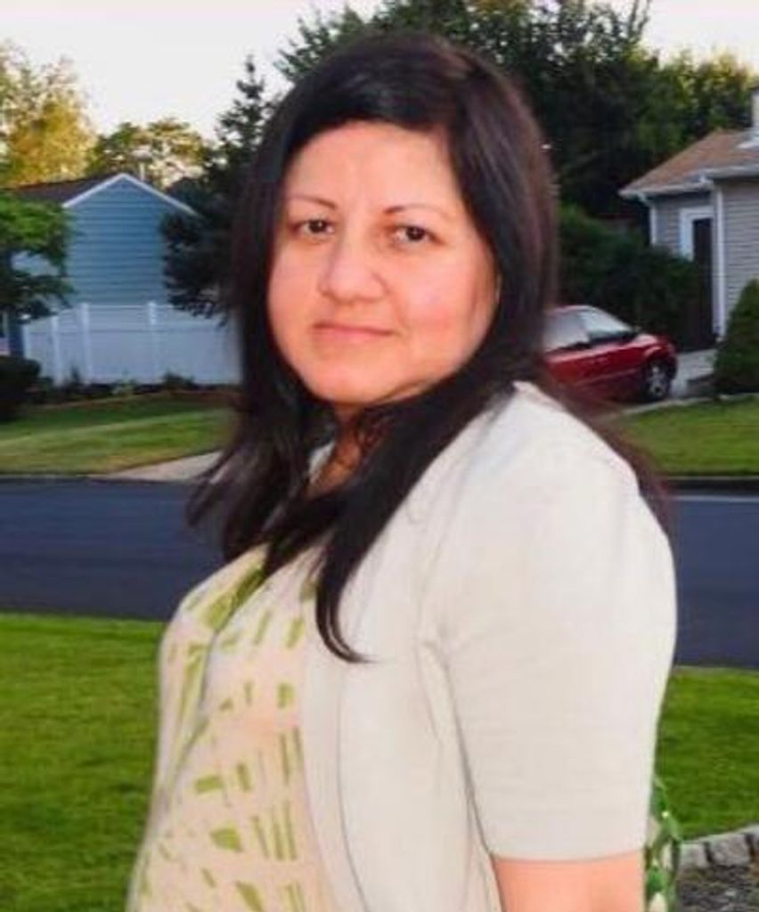 Norma Carolina Flores