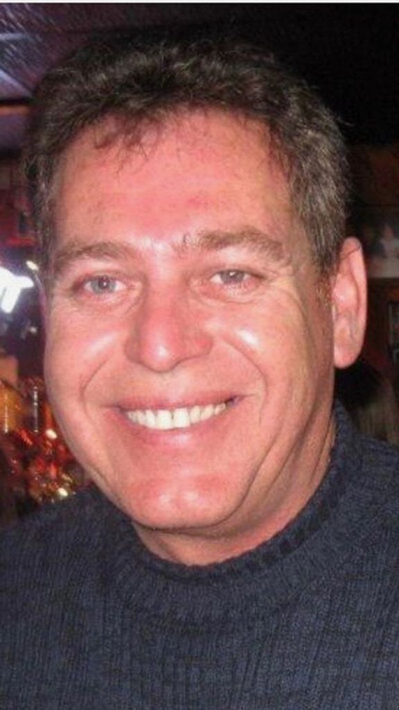 Tony Robert Power Profile Photo