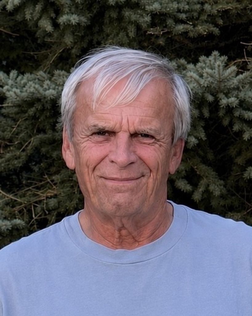 Michael Ben McLaughlin Profile Photo