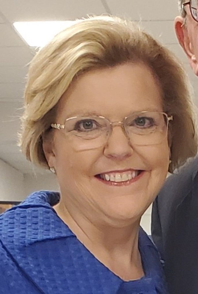 Alice Sanders Ellis