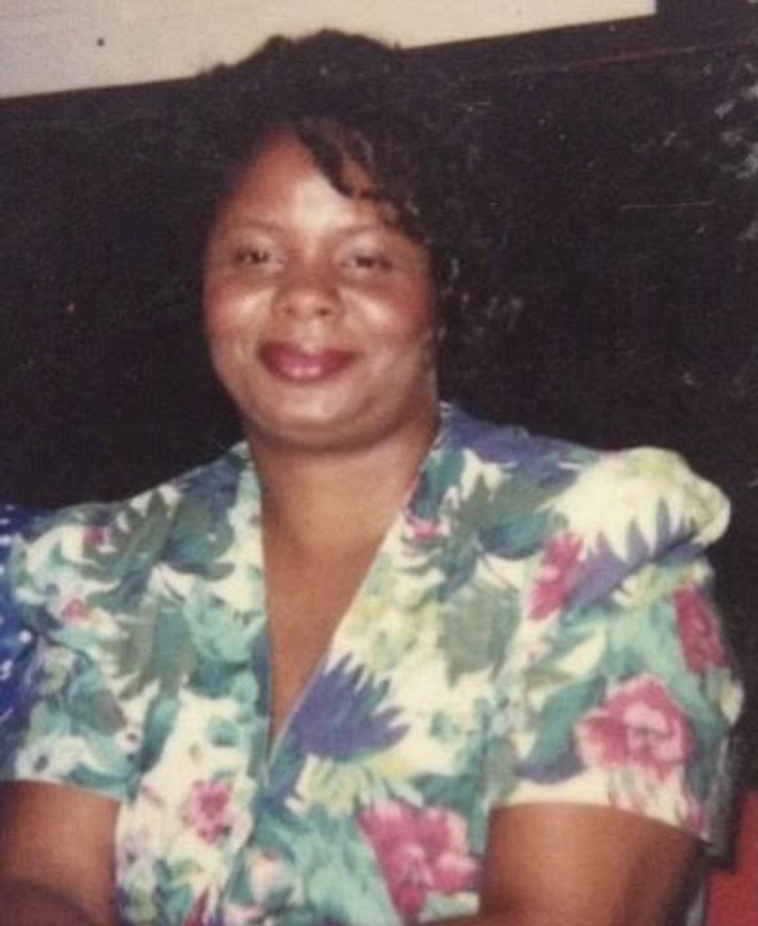 Lynda Tate- Smith Profile Photo