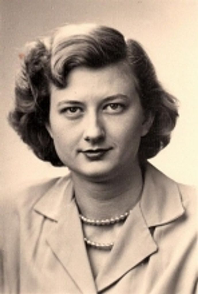 Shirley Mackie