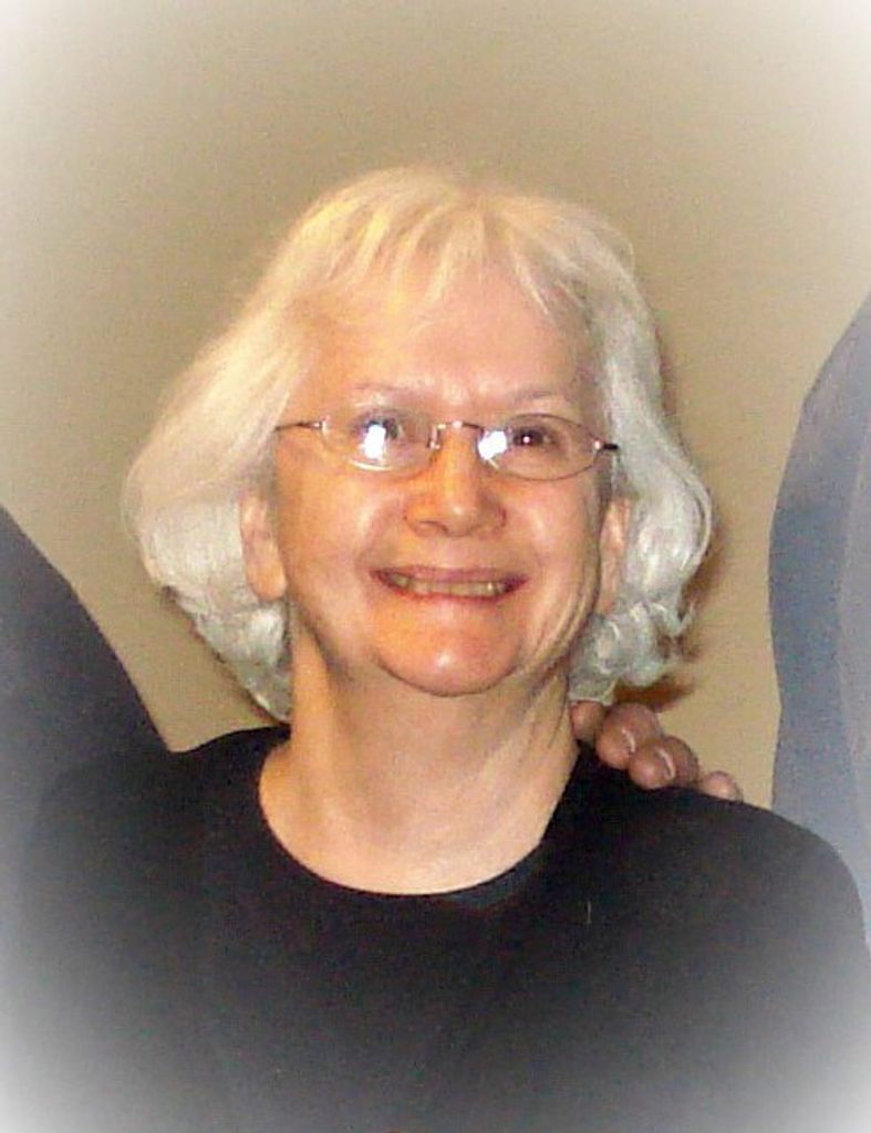 Sandra Ennia (Cheasley)  Hill