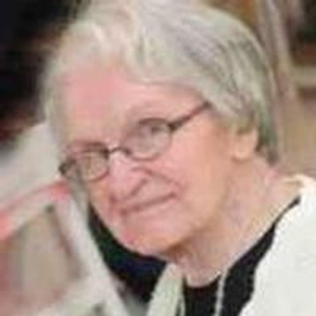 Mabel E Smith