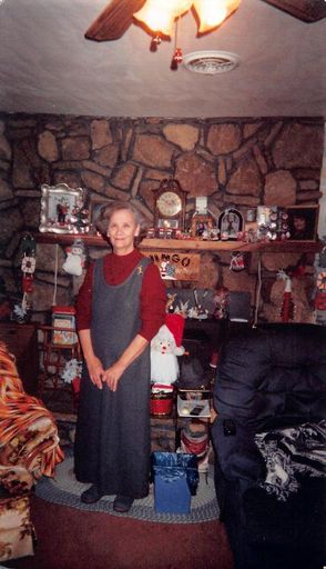 Jewell Wingo photo gallery thumbnail 15 of 22