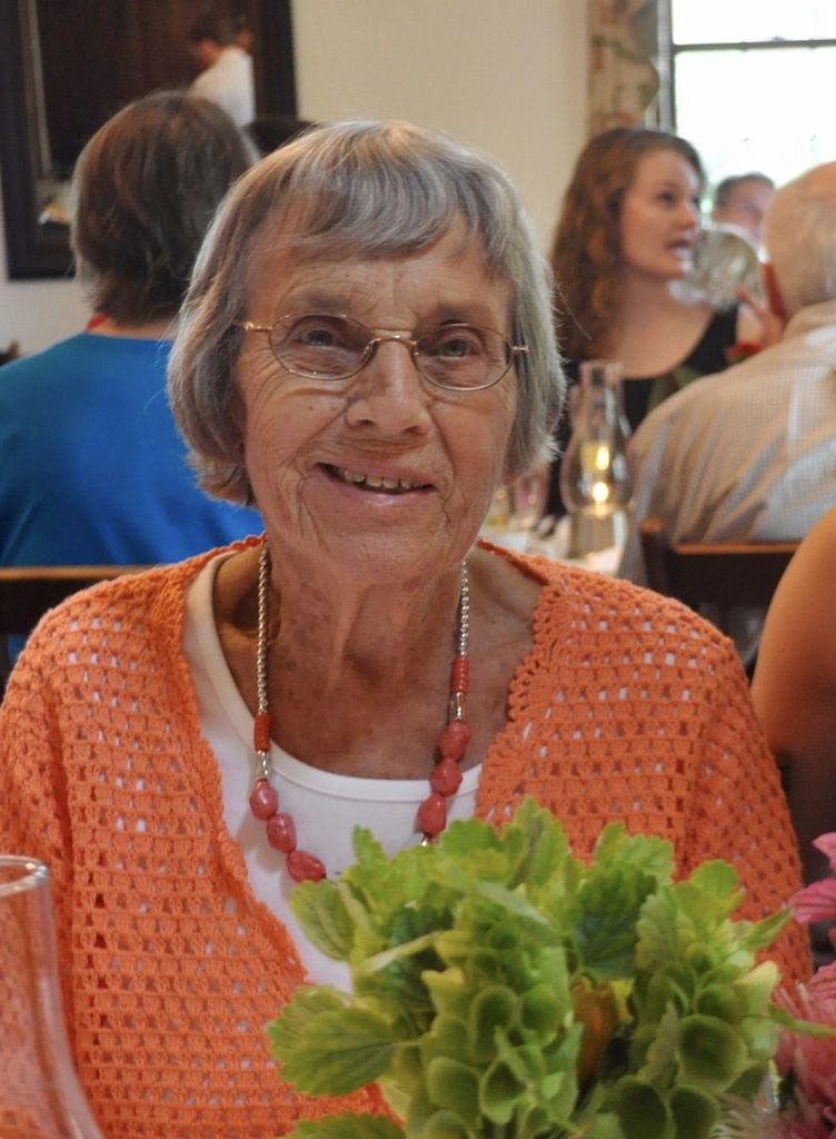 Betty Holly Profile Photo