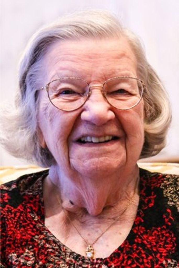 Carolyn  Warren Royall Profile Photo