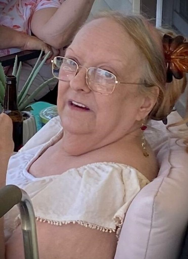 Joni J Hensley Profile Photo