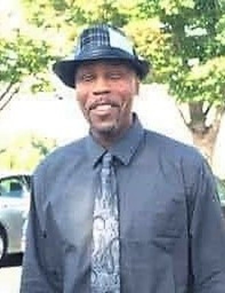 Lebron Gladden Jr. Profile Photo