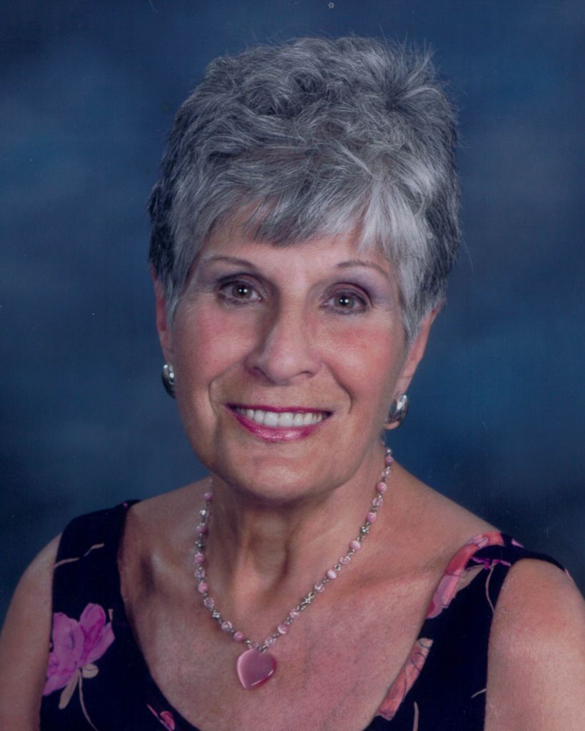 Freda M. Holzhausen