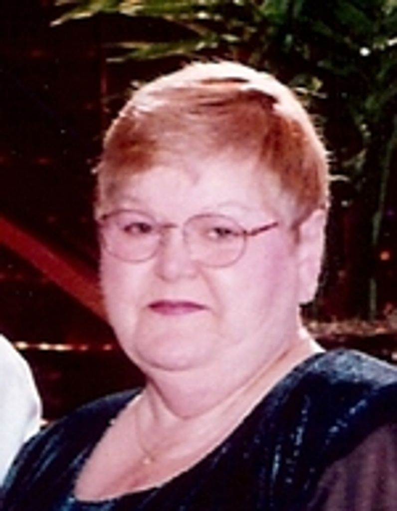 Carolyn "Sue" (Cordrey)  Qurazzo
