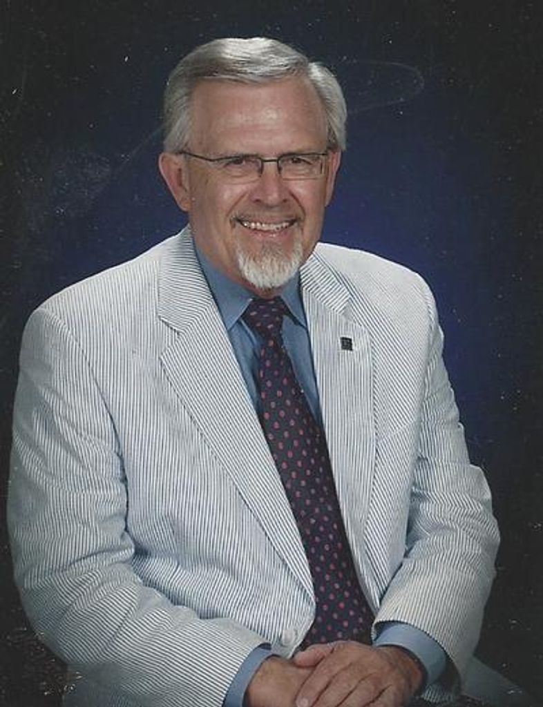 Kenneth A. Maul Profile Photo