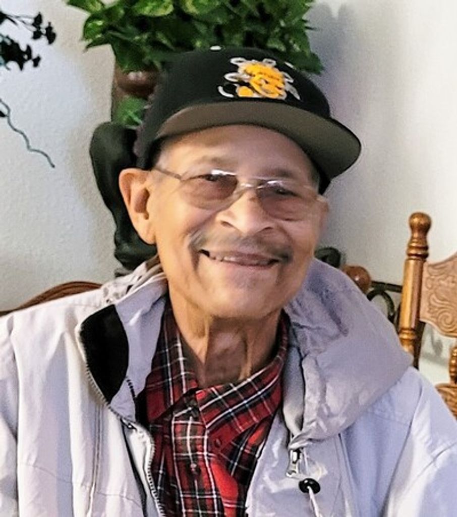 Frank Loyce Wooden Profile Photo