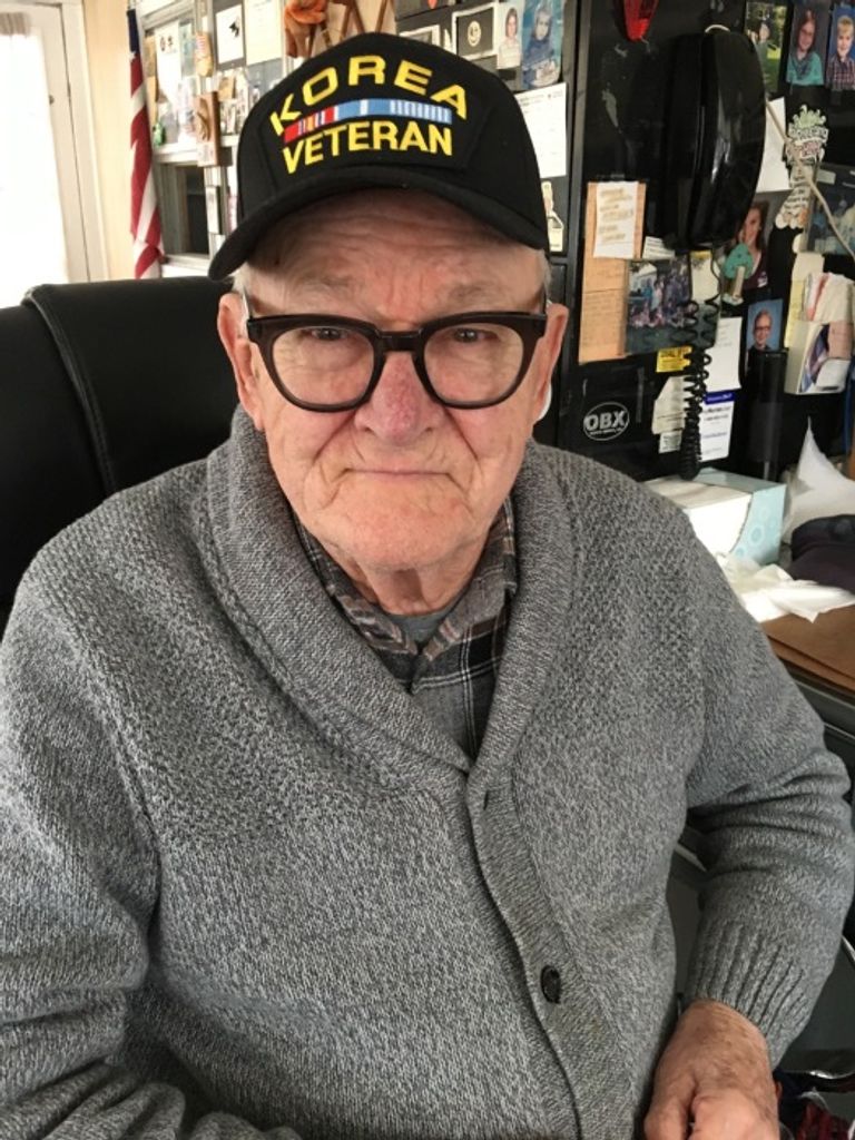 Robert Â€Œchiefyâ€ K. Cahill Sr.