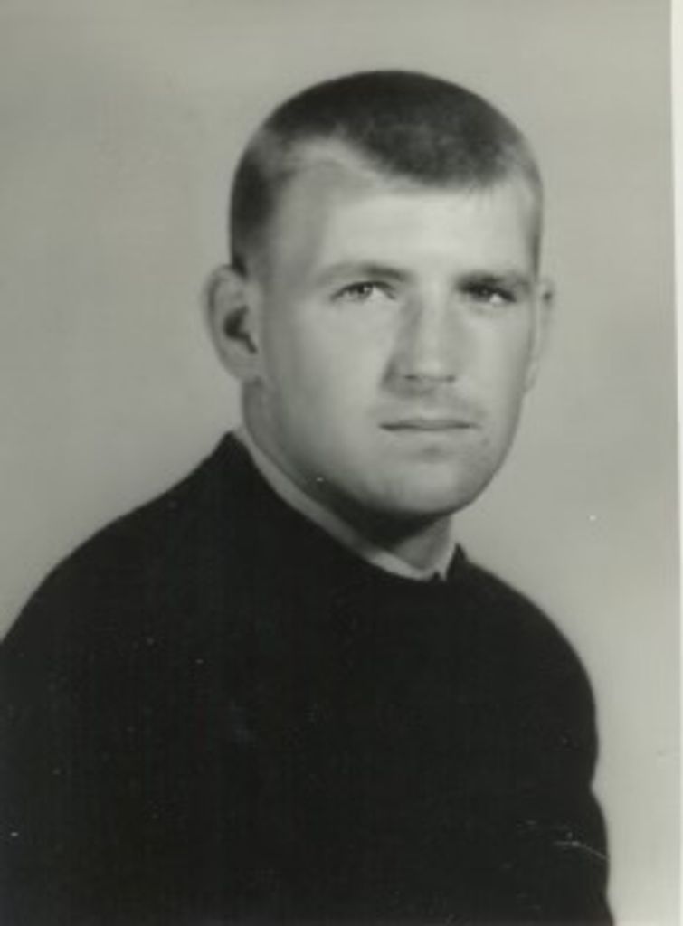 Earl "Tommy" Smith
