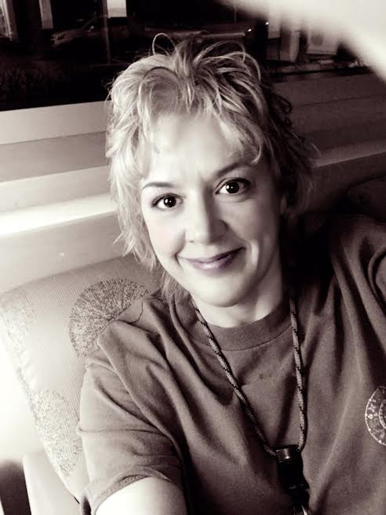 Denise Strauser Profile Photo