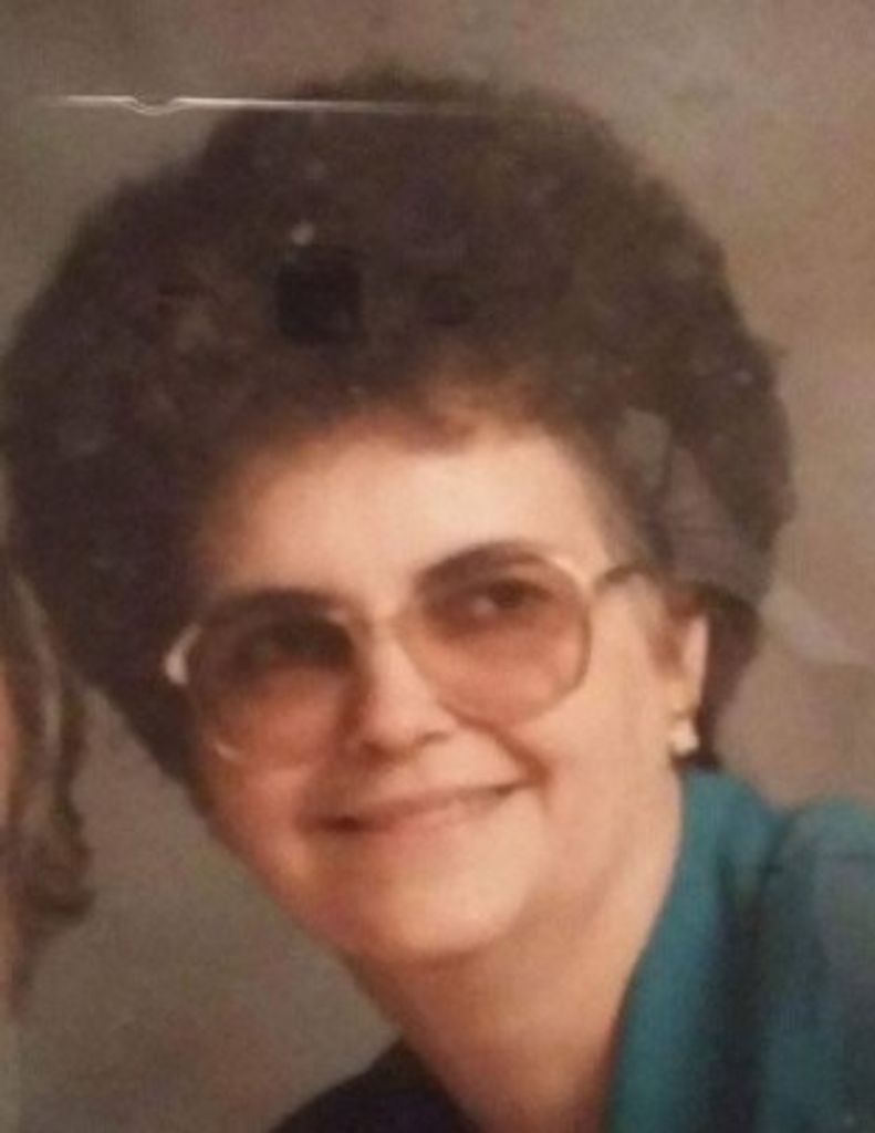 Janet Owen (Phillips)  Revuelta