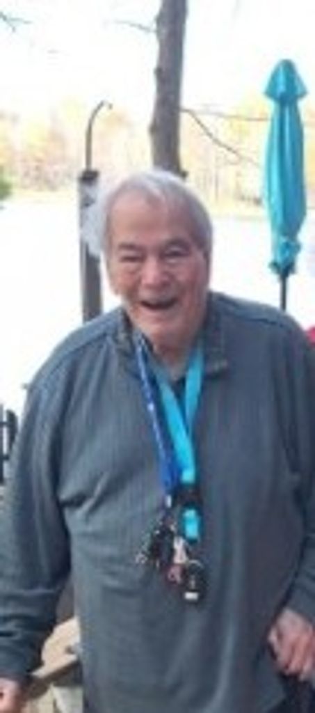 Warren Jones Profile Photo