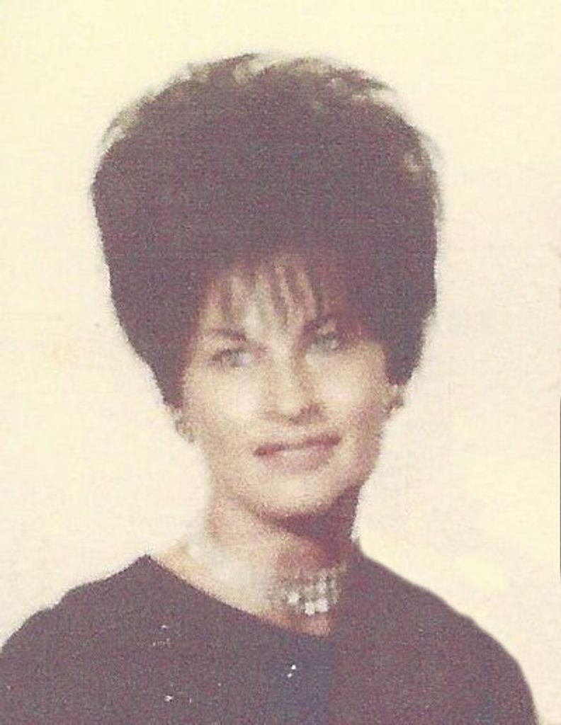 Carolyn Sue Holen Profile Photo