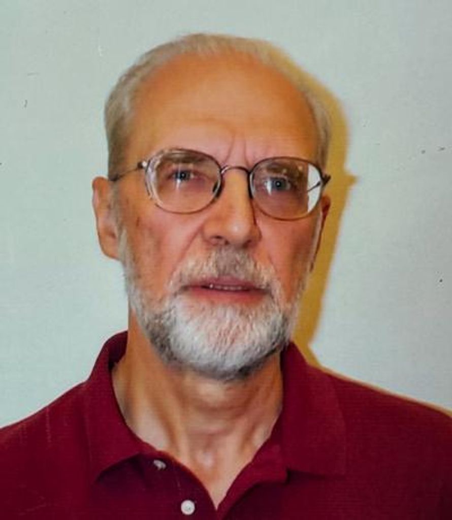 Raymond S. Niedowski