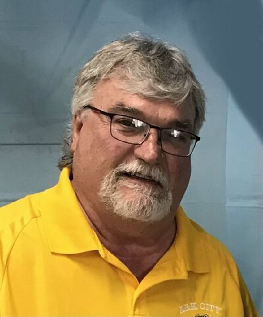 Kim Douglas Voth Profile Photo
