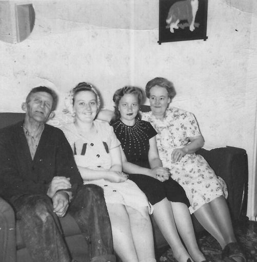 Beatrice Smith photo gallery thumbnail 70 of 91