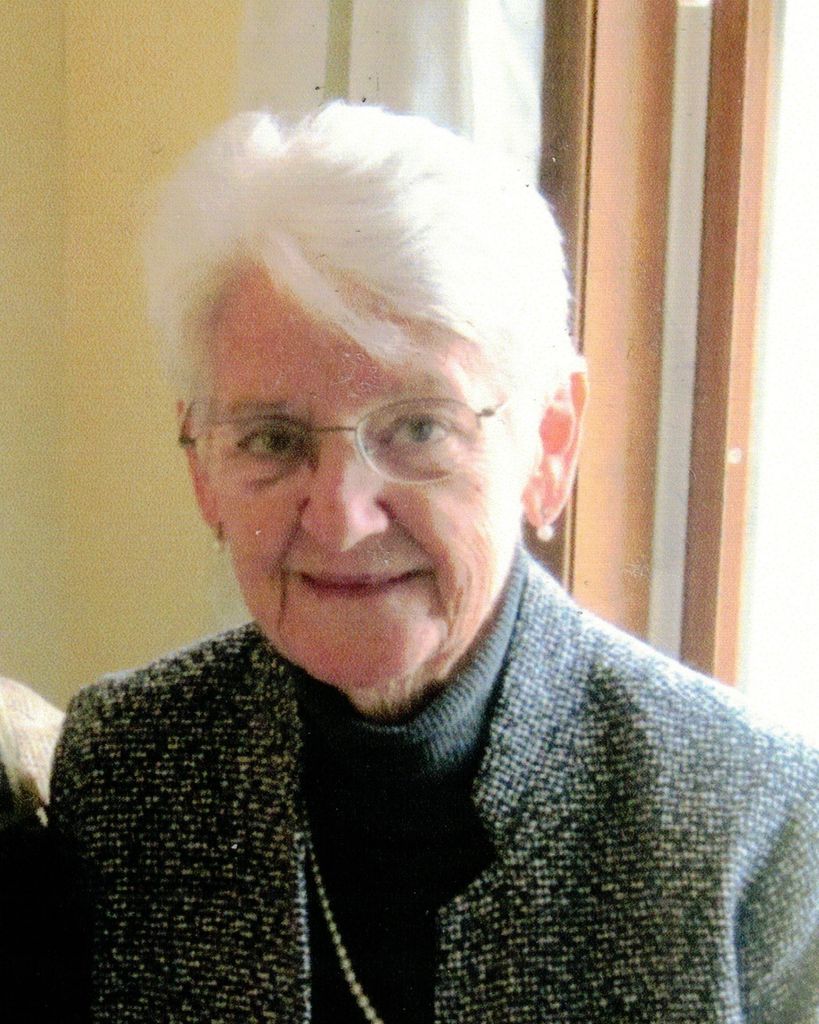 Esther Anna Thomas Profile Photo