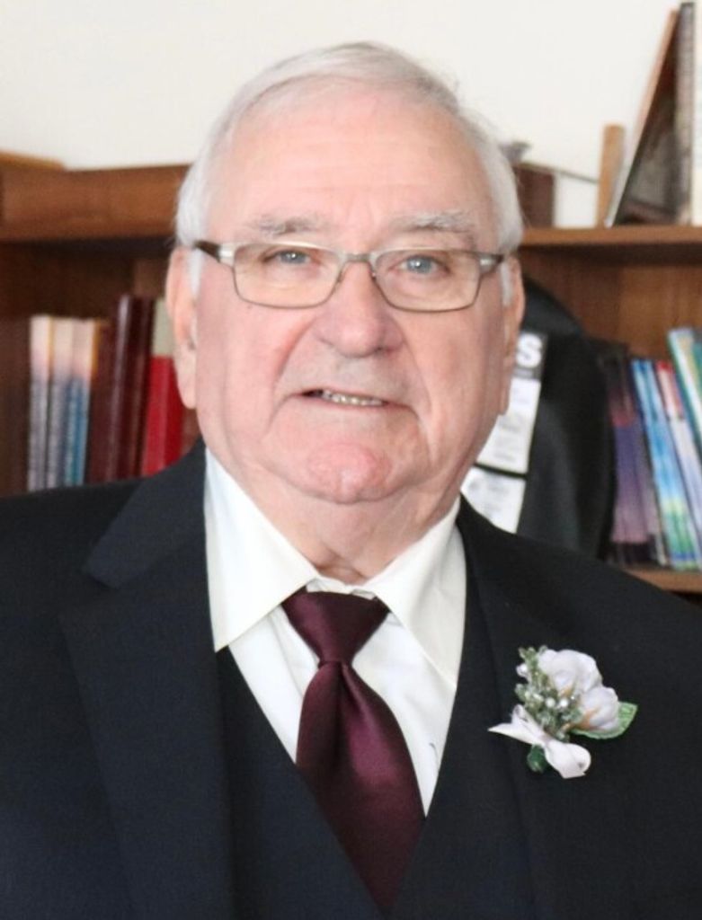 James Oakley Gillahan Profile Photo