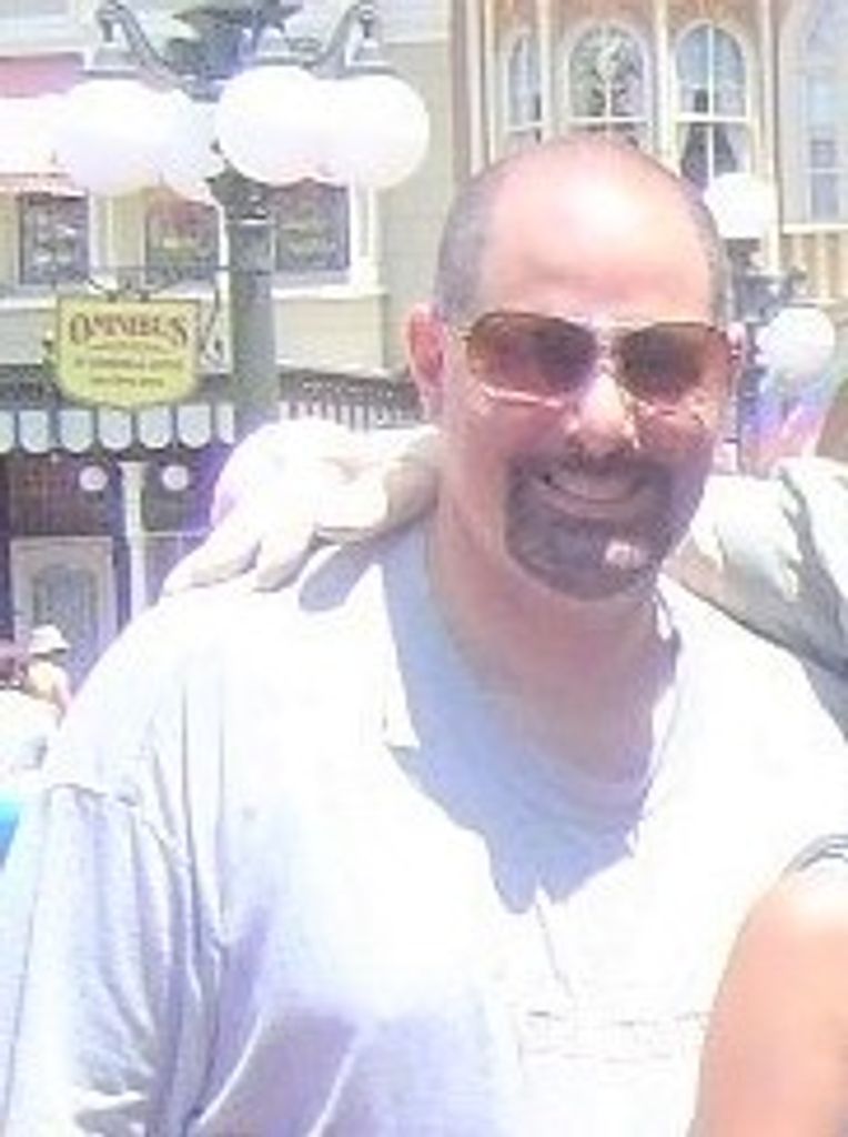 Gerard Russo Profile Photo