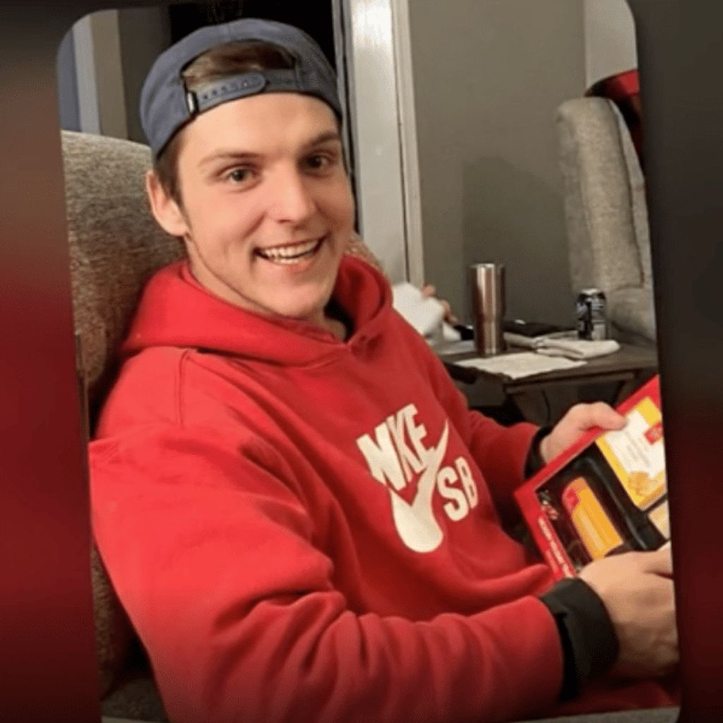 Carson Jeffrey Dennis Profile Photo