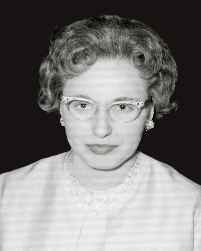 Maria Makos Profile Photo