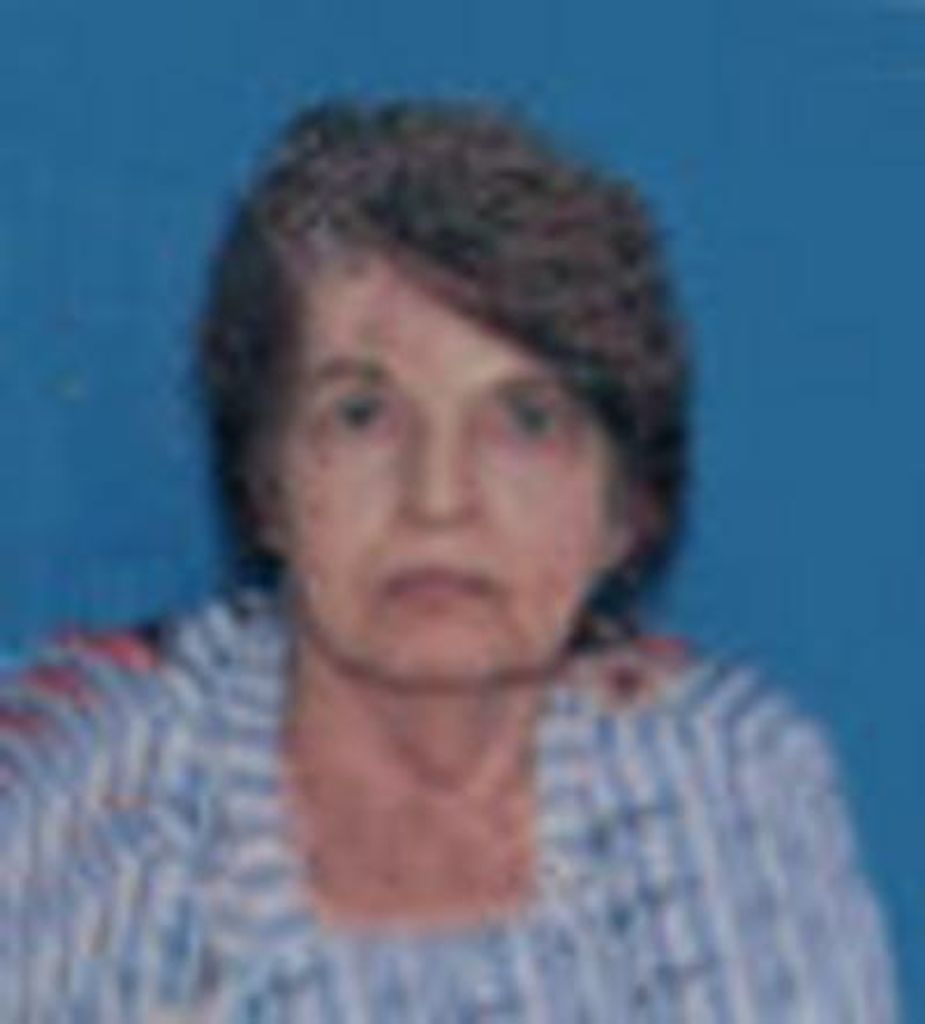 Claudia Roupe Profile Photo