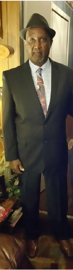 Carl Ellis Arnold Profile Photo