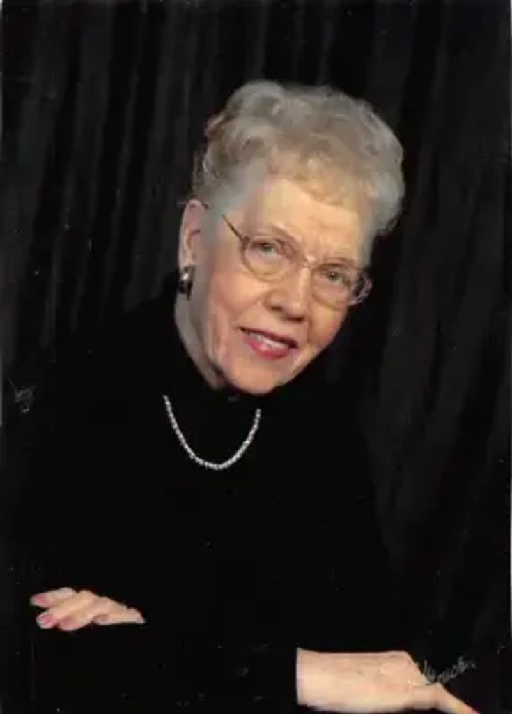 Mae Thomas