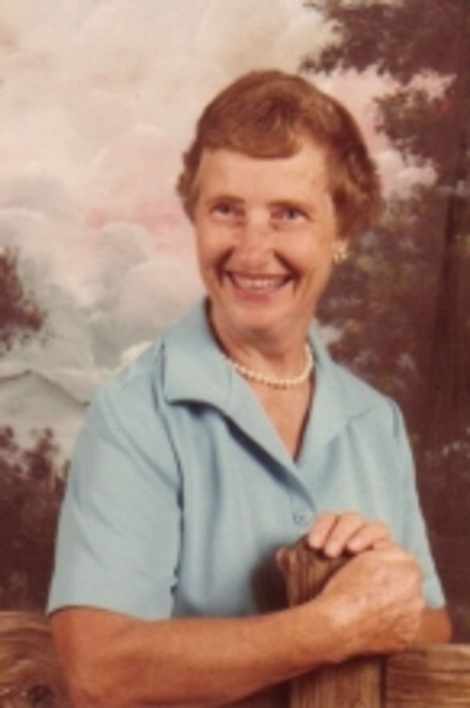 Clara Kramer Profile Photo
