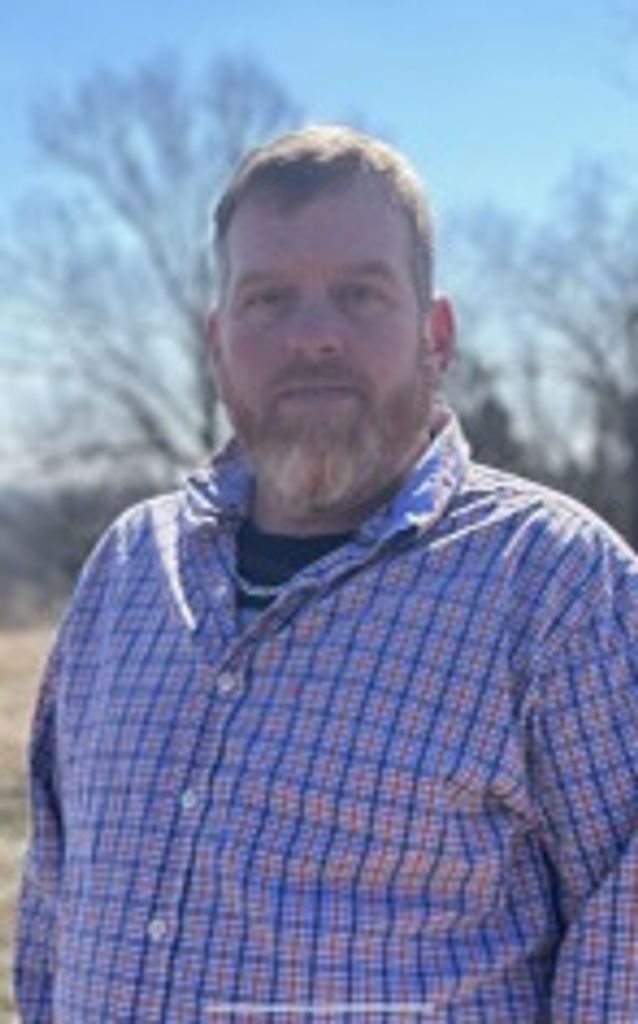 Mayor Robert "Robbie" Crump