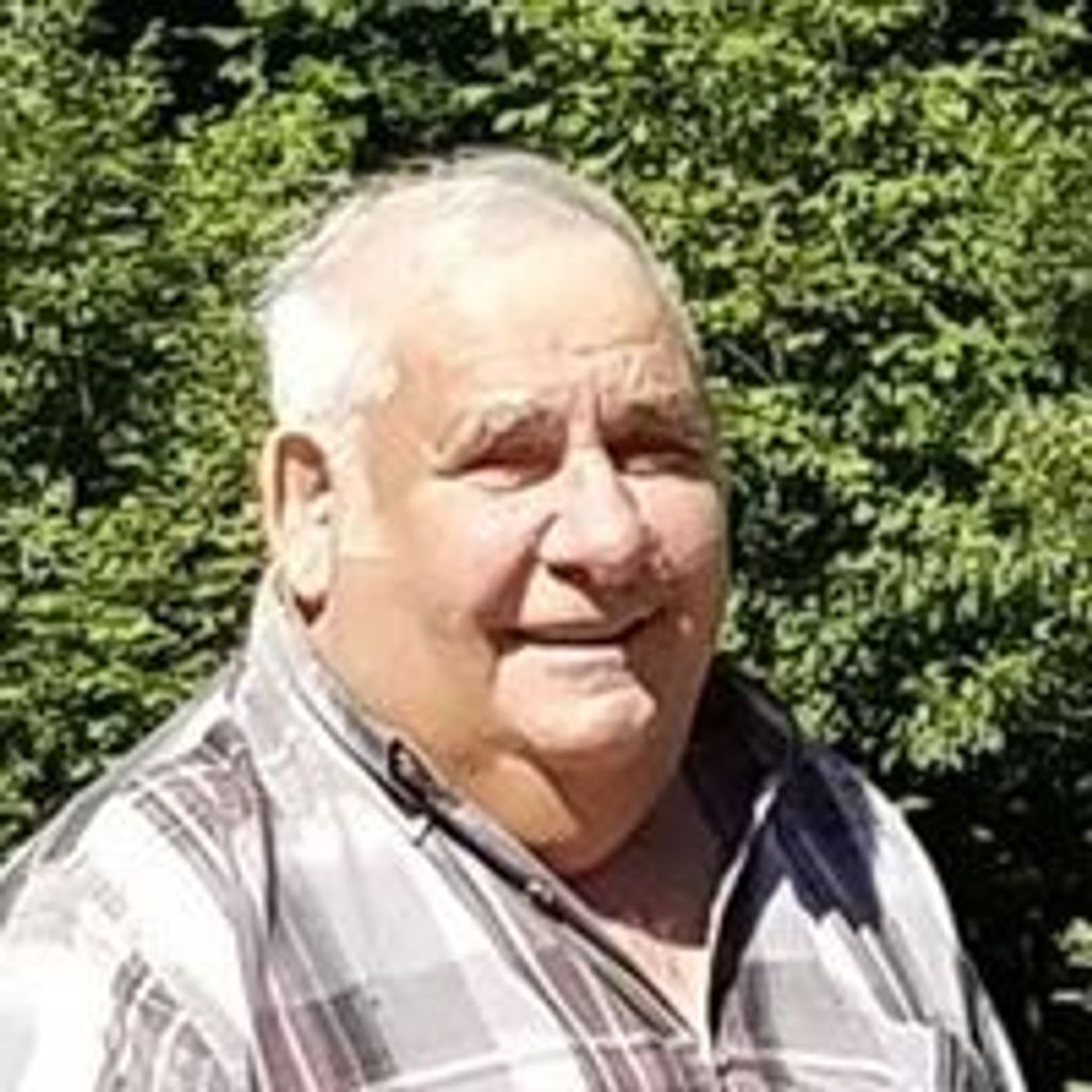 Robert L. Benter