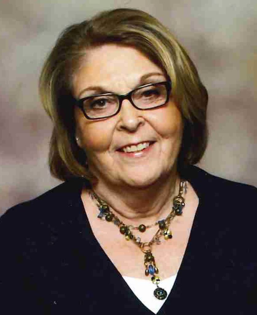 Beverly Darline Hamilton-Eichinger