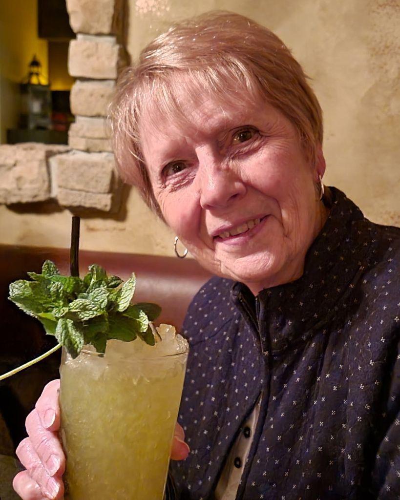 Loretta Suzanne Coates Profile Photo