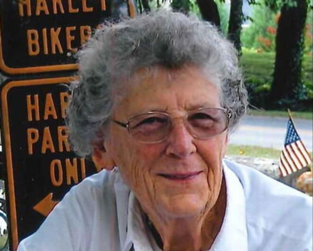 Carolyn Lou Boyken